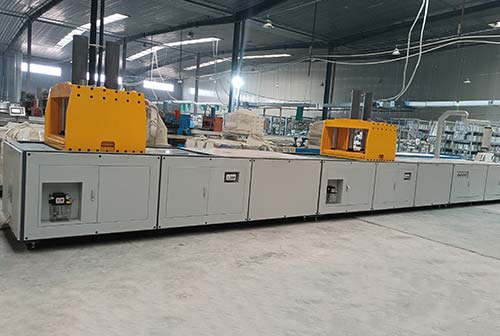 Hydraulic pultrusion machine